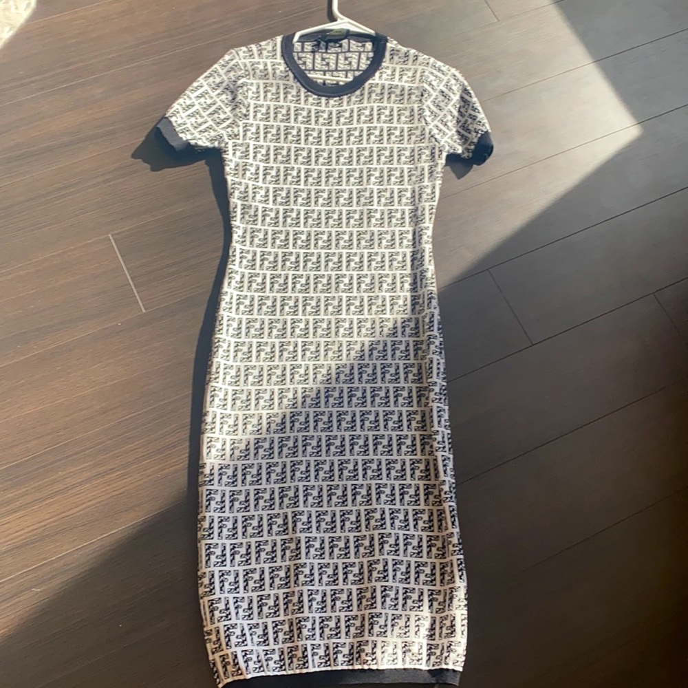 Black and white dress size small
